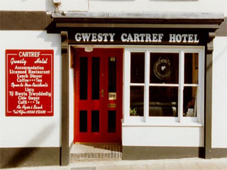Cartref Hotel