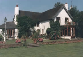 Manor Bed And Breakfast, Chester